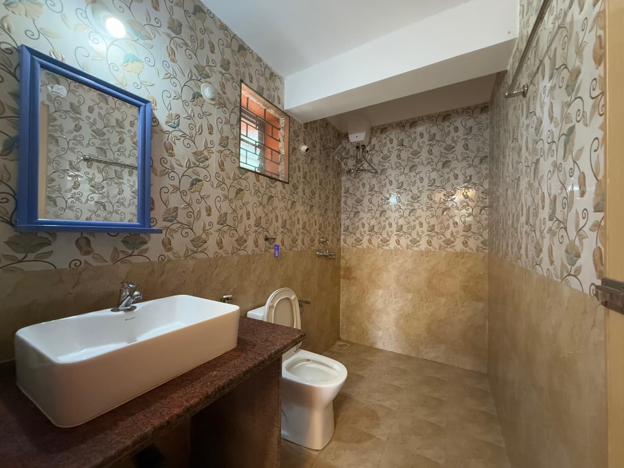 WhatsApp Image 2025-12-11 at 3.39.04 PM (2)